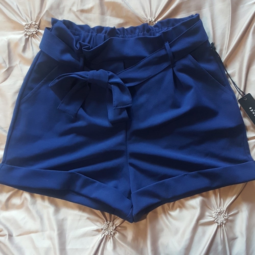 Tie belt Shorts